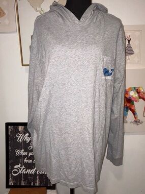 Vineyard Vines Light Gray Long Sleeve Hooded Pocket Tee with Whale Logo
